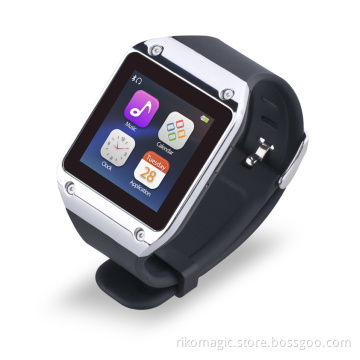 Rikomagic Bluetooth Smartwatch, Syncs Incoming Call, Message and Count Steps